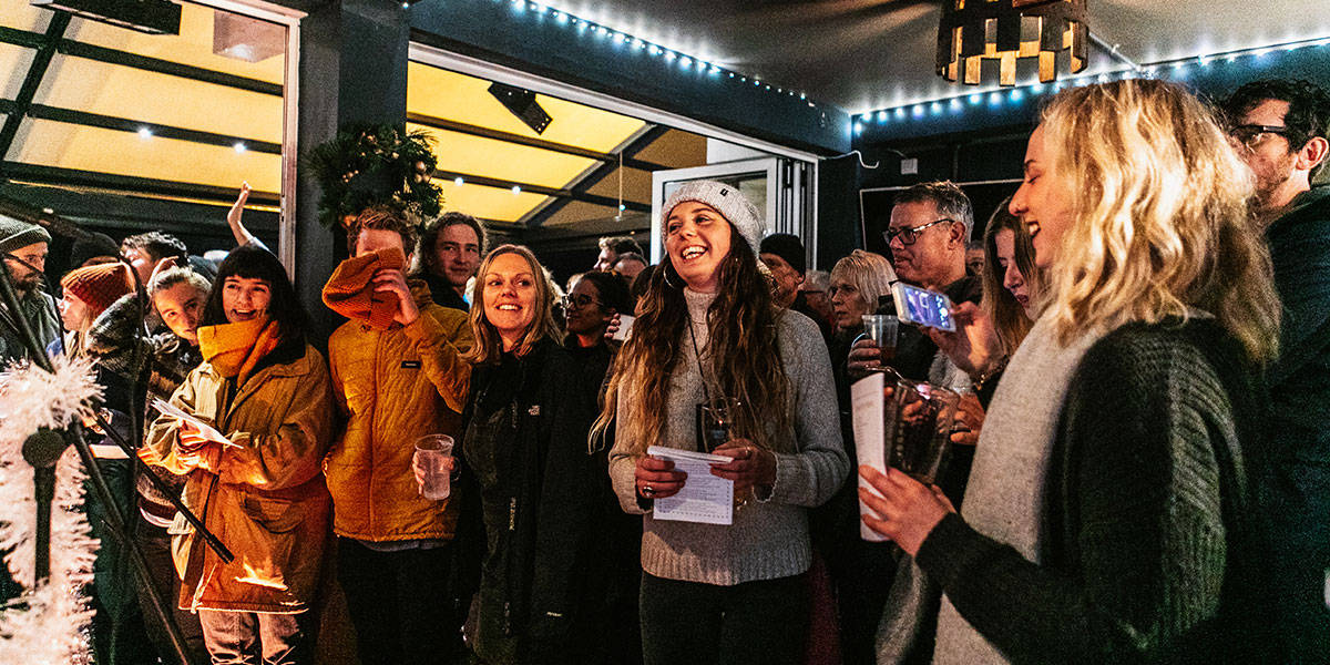 christmas-festival-at-the-working-boat