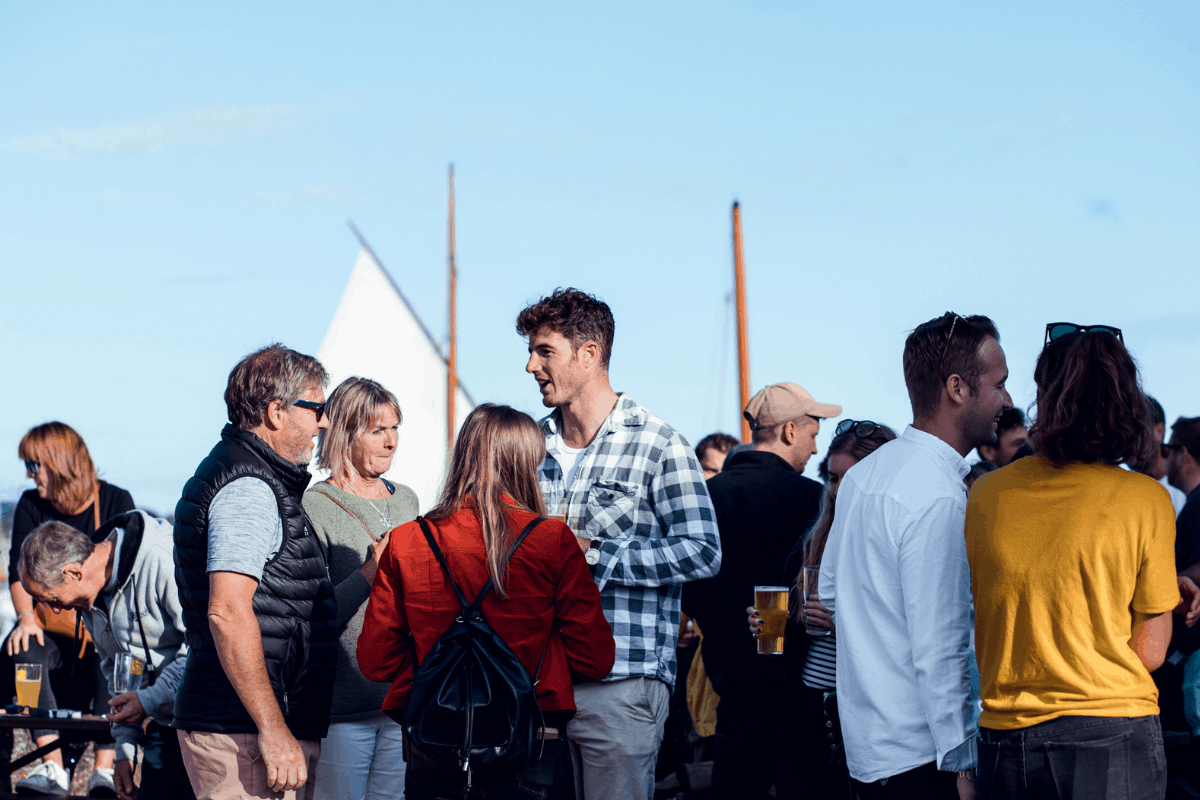the-working-boat-pub-falmouth-sea-shanty-festival-2019-highlights-cornwall-29