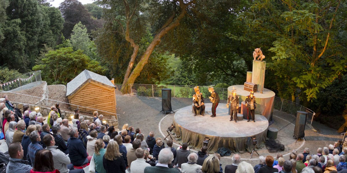 trebah-gardens-ampitheatre-squashbox-theatre-summer-holidays-in-falmouth