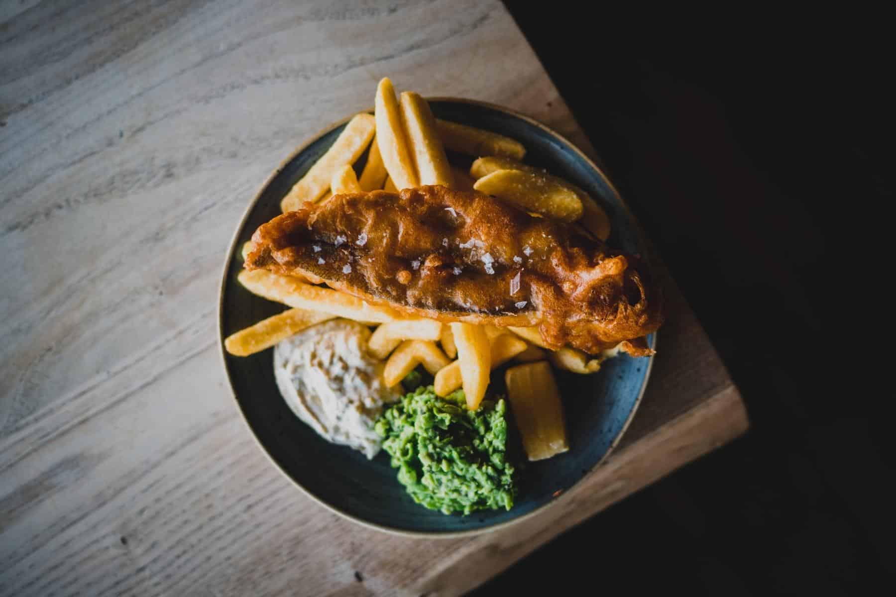 the-working-boat-falmouth-cornwall-pub-restaurant-food-fish-and-chips
