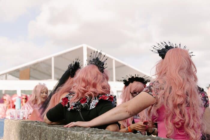 pink-wig-pre-party-parade-working-boat-pub-greenbank-hotel